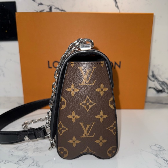 Louis Vuitton Monogram Twist MM Leopard Print - Picture 3 of 13